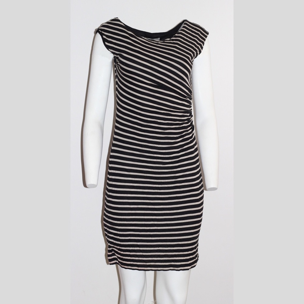 Ann Taylor LOFT Classic Dress